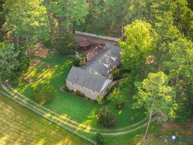 1417 Stavemill Rd, Powhatan, VA 23139