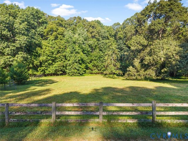 1417 Stavemill Rd, Powhatan, VA 23139
