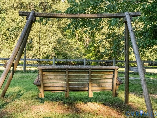 1417 Stavemill Rd, Powhatan, VA 23139