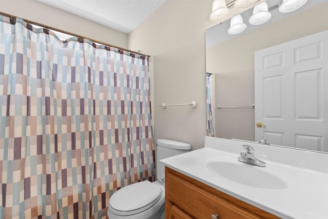 220 Candlewood Dr., Conway, SC 29526