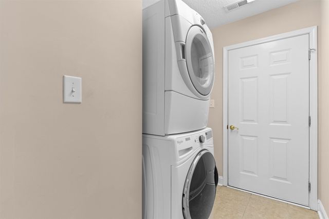 220 Candlewood Dr., Conway, SC 29526