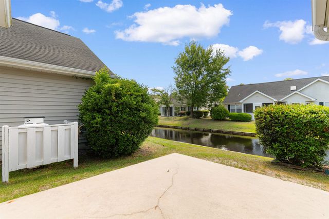 220 Candlewood Dr., Conway, SC 29526