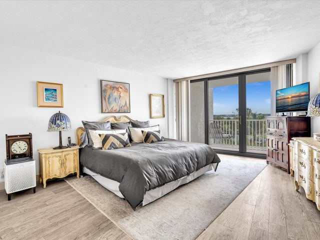 3360 S Ocean Boulevard 2a, Palm Beach, FL 33480