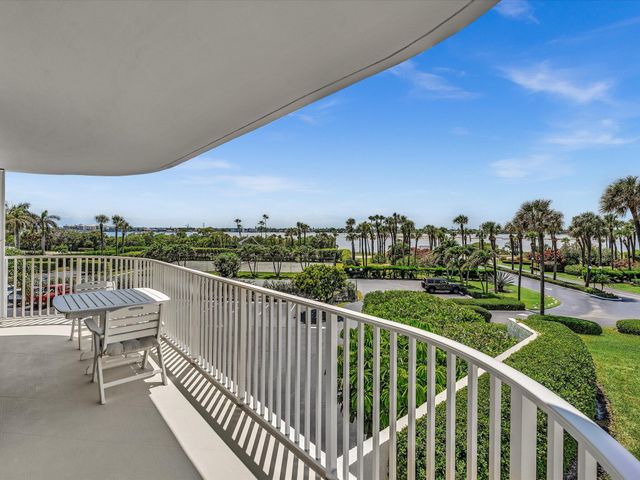 3360 S Ocean Boulevard 2a, Palm Beach, FL 33480