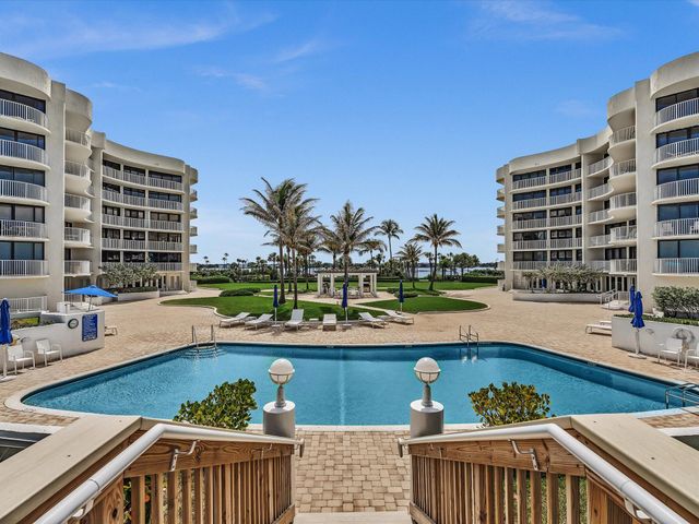 3360 S Ocean Boulevard 2a, Palm Beach, FL 33480