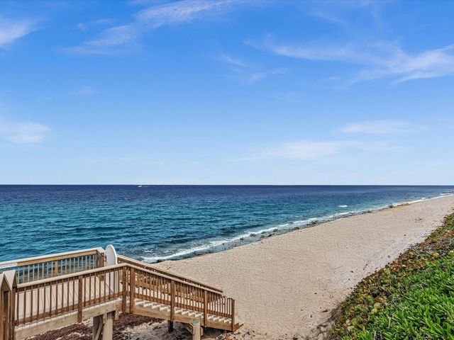 3360 S Ocean Boulevard 2a, Palm Beach, FL 33480