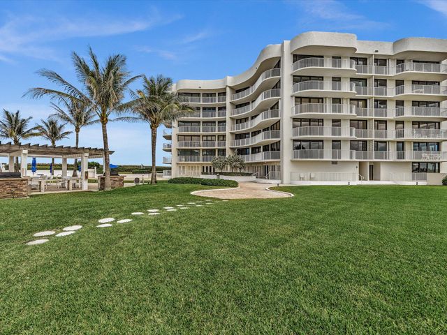 3360 S Ocean Boulevard 2a, Palm Beach, FL 33480