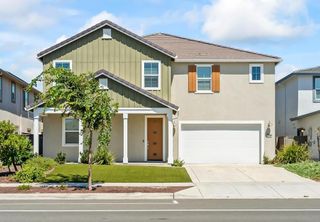 5930 Lakestone Dr, Sacramento, CA 95835
