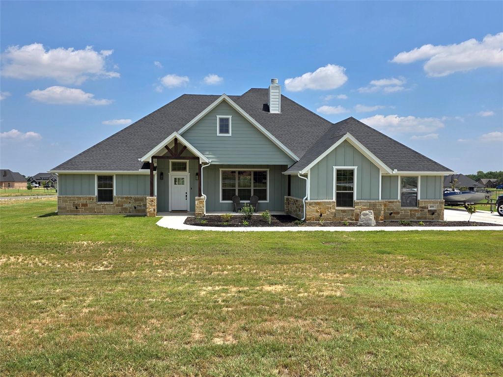 4001 Westfork Way, Springtown, TX 76082