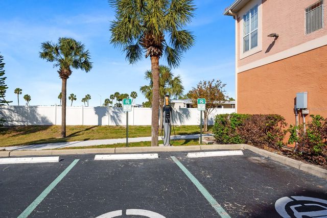 5000 CULBREATH KEY WAY 4303, Tampa, FL 33611