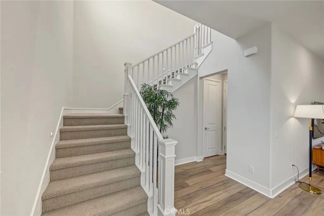 27009 California Court, Valencia, CA 91381
