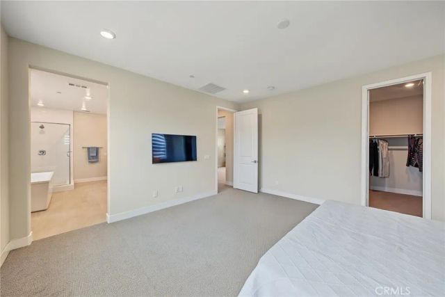 27009 California Court, Valencia, CA 91381