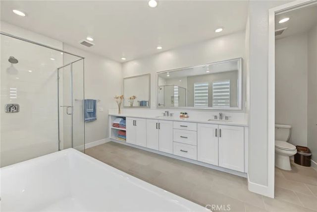 27009 California Court, Valencia, CA 91381