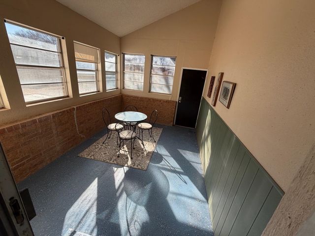 9421 W 16th St No., Wichita, KS 67212