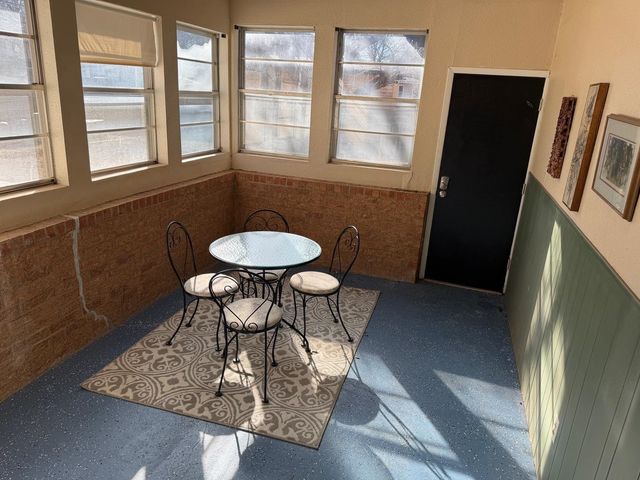 9421 W 16th St No., Wichita, KS 67212
