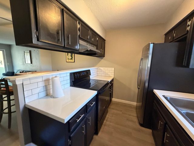 9421 W 16th St No., Wichita, KS 67212