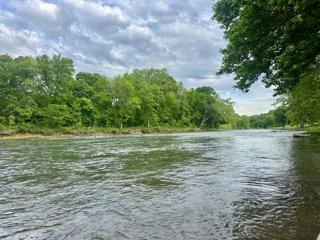 283 Big Trout Trail, Mammoth Spring, AR 72554