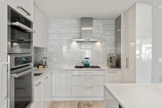 280 Boylston St 308, Newton, MA 02467