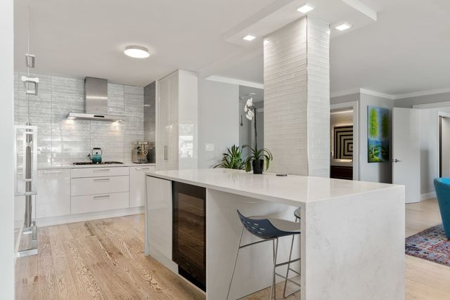 280 Boylston St 308, Newton, MA 02467