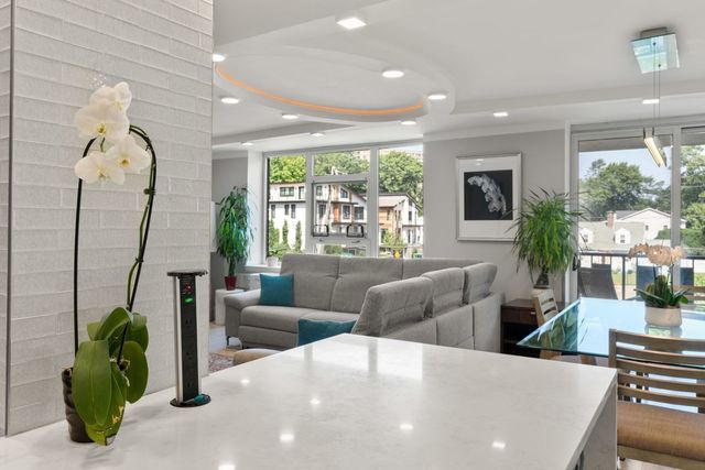 280 Boylston St 308, Newton, MA 02467