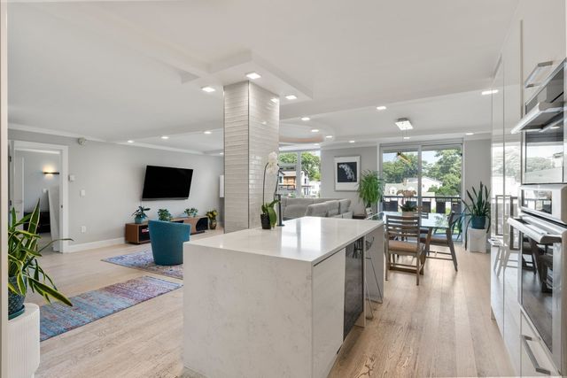 280 Boylston St 308, Newton, MA 02467