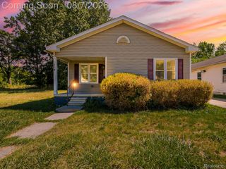584 Tennessee Street, Detroit, MI 48215