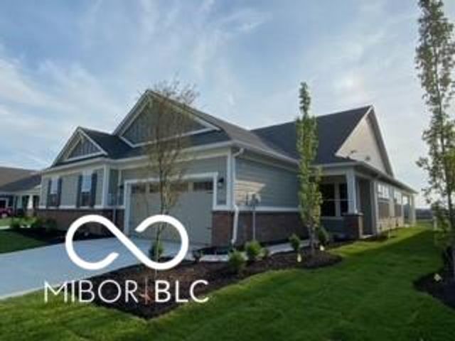 15713 Harvester Circle W, Noblesville, IN 46060
