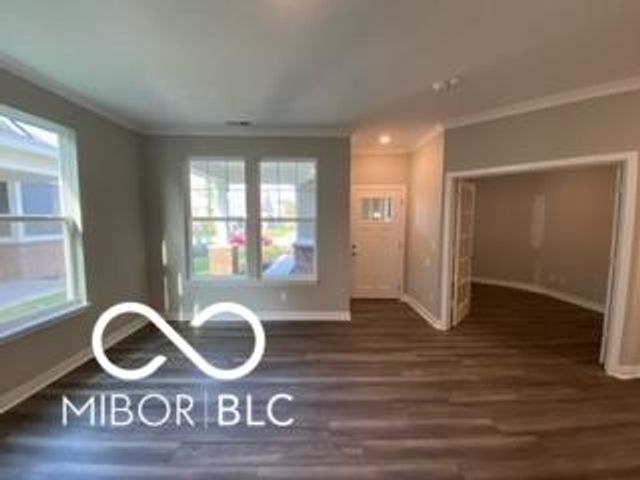 15713 Harvester Circle W, Noblesville, IN 46060