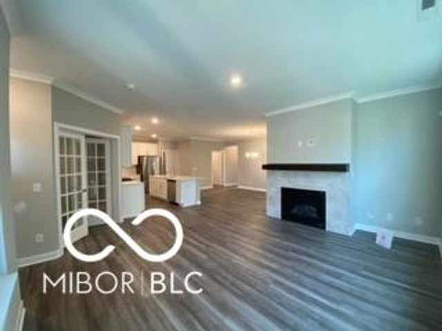 15713 Harvester Circle W, Noblesville, IN 46060