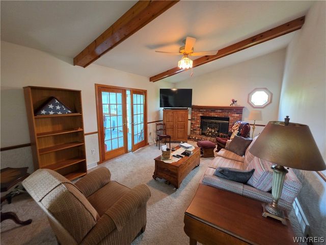 157 Independence Drive, Lockport City, NY 14094