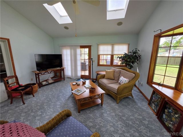 157 Independence Drive, Lockport City, NY 14094