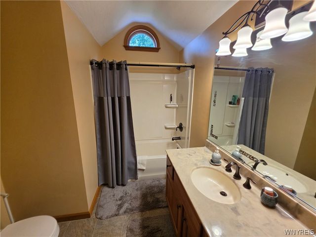 157 Independence Drive, Lockport City, NY 14094