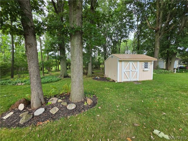 157 Independence Drive, Lockport City, NY 14094