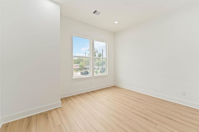 8044 Sunbury Street, Houston, TX 77028