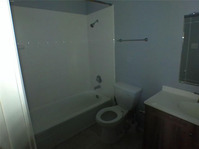 7400 Bellerive Drive 310, Houston, TX 77036