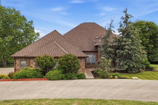 4608 Riata Circle, Tuttle, OK 73089