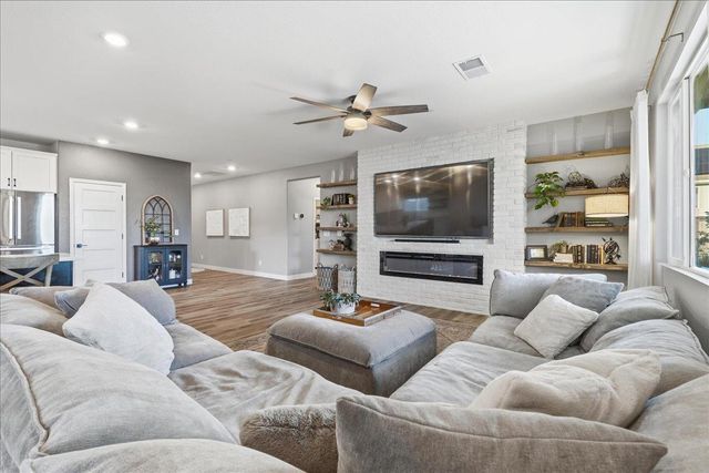 5315 Canter Ct, Rocklin, CA 95677