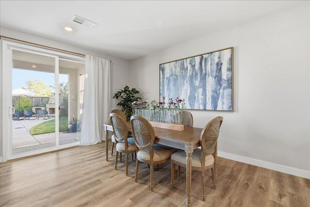 5315 Canter Ct, Rocklin, CA 95677