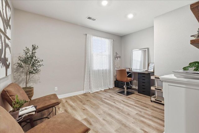 5315 Canter Ct, Rocklin, CA 95677