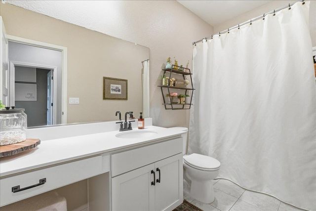 5315 Canter Ct, Rocklin, CA 95677
