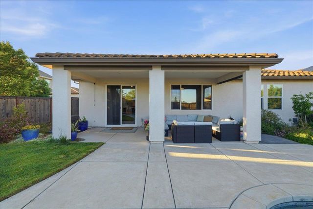 5315 Canter Ct, Rocklin, CA 95677
