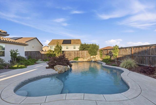 5315 Canter Ct, Rocklin, CA 95677