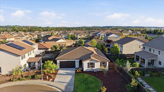 5315 Canter Ct, Rocklin, CA 95677