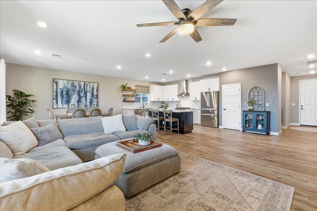 5315 Canter Ct, Rocklin, CA 95677