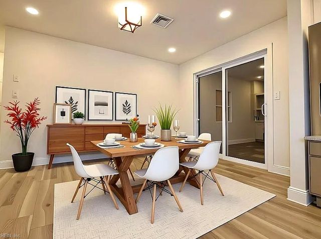 207 Falcon RD, Yorktown, VA 23690