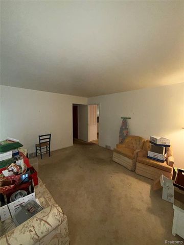 27663 Shagbark Drive, Southfield, MI 48076