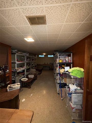 27663 Shagbark Drive, Southfield, MI 48076