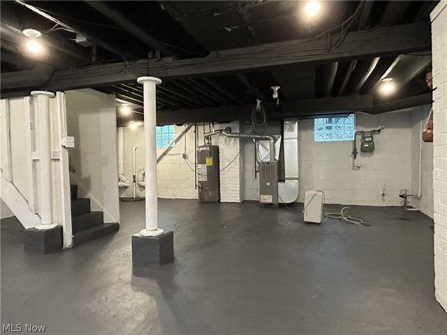 495 Delmar Avenue, Akron, OH 44310