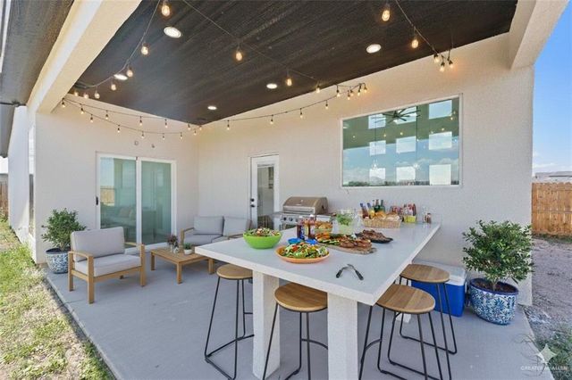 1515 32nd Street, Hidalgo, TX 78557