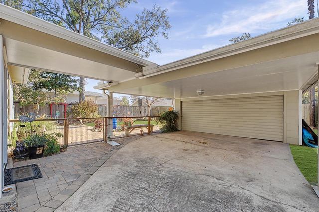 1507 Sue Barnett Drive, Houston, TX 77018